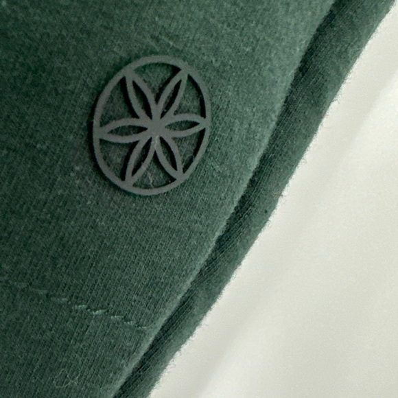 GAIAM Namaste Jogger Sweatpants Men’s Size L Pine Grove Green Athletic NWT - Picture 3 of 8